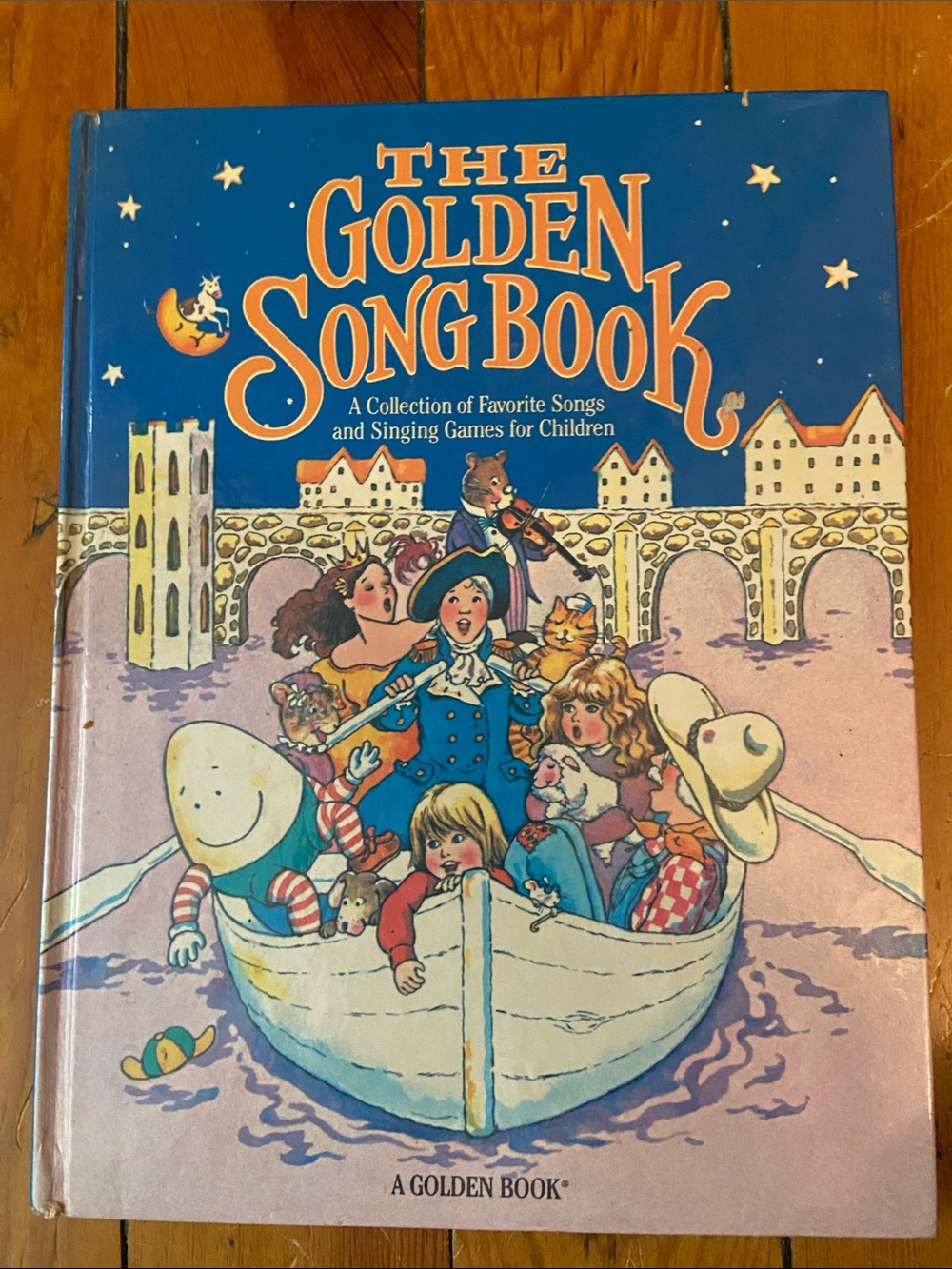The Golden Song Book - Kids Singing & Learning Book (Blue, Pink)